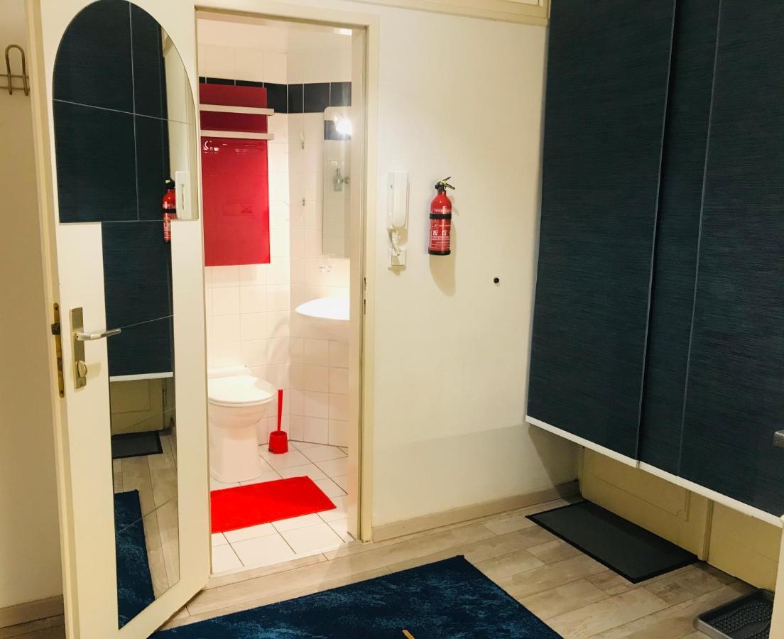 The Barts City Center - Self Check-In Виена Екстериор снимка