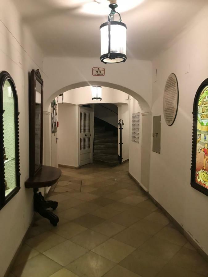 The Barts City Center - Self Check-In Виена Екстериор снимка